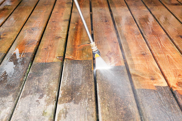 Why Choose Our Certified Pressure Washing Experts for Your Project Needs in Vinton, TX?